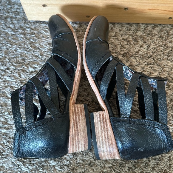 Freebird HOPE black booties - Picture 4 of 9